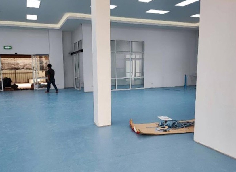 รับปูกระเบื้องยาง โรงพยาบาลสระแก้ว ห้องฉุกเฉิน อำเภอเมืองสระแก้ว สระแก้ว